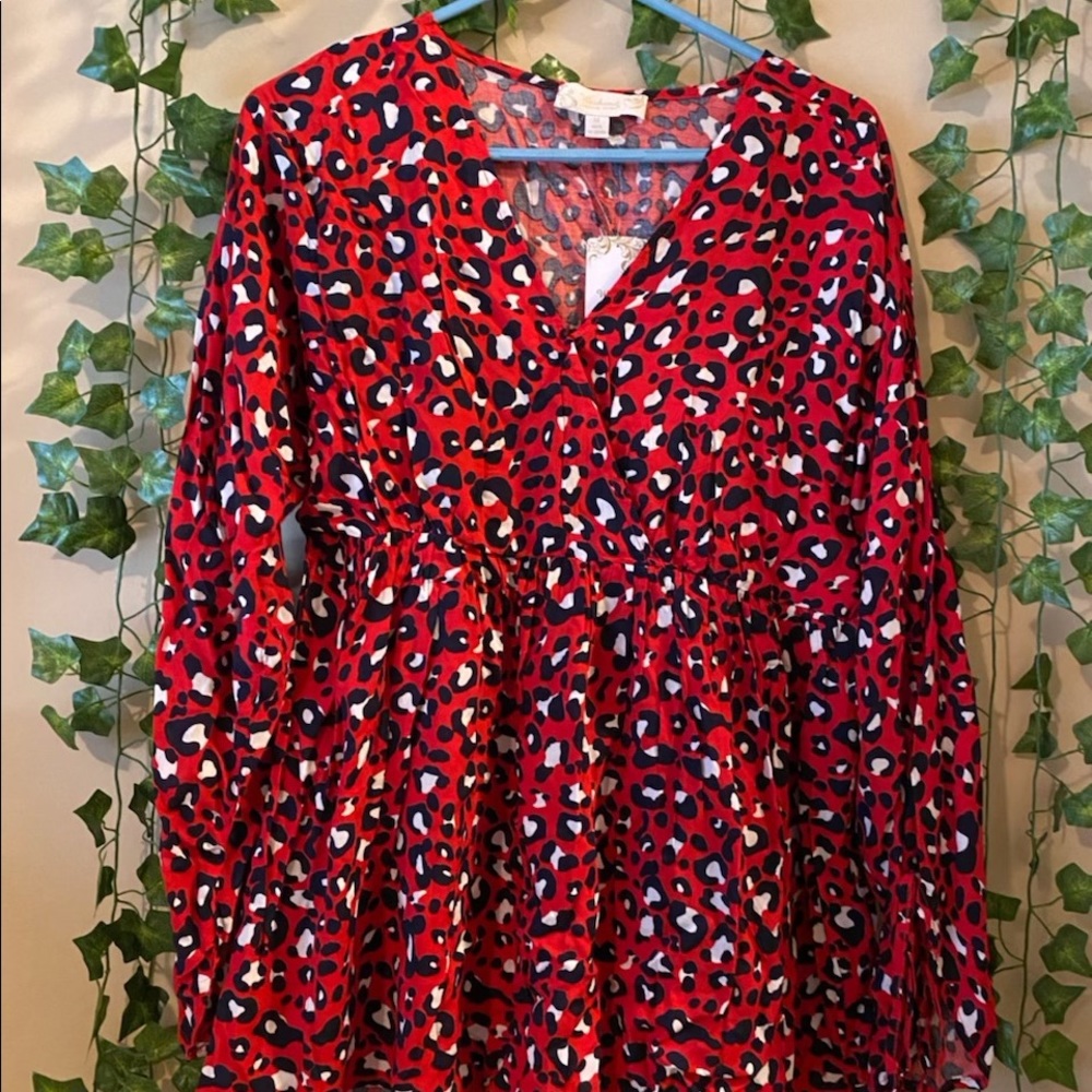 Suzanne Betro top NWT M tie sleeves